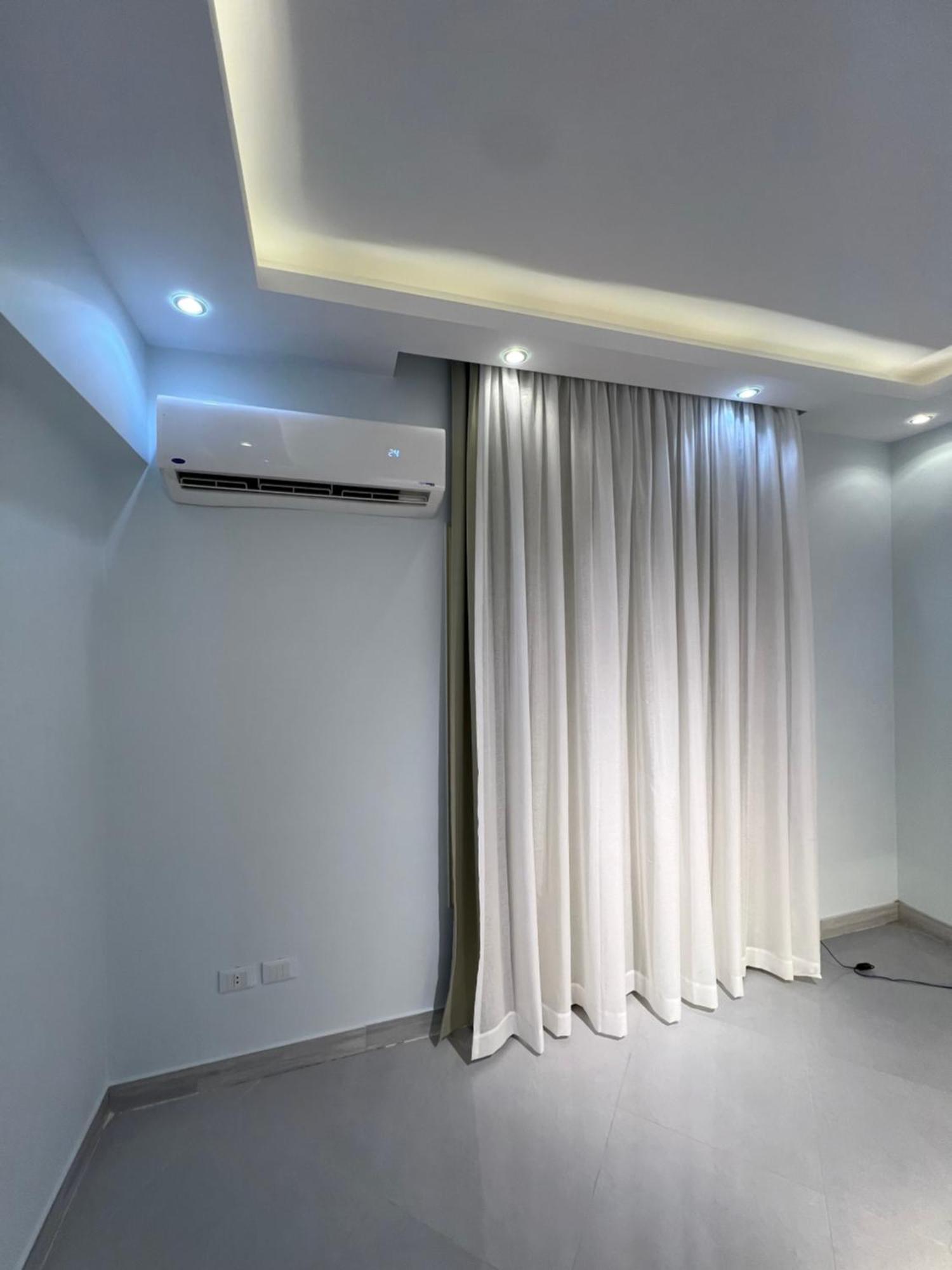 Apartment Brand New With A Fancy Terrace - New *